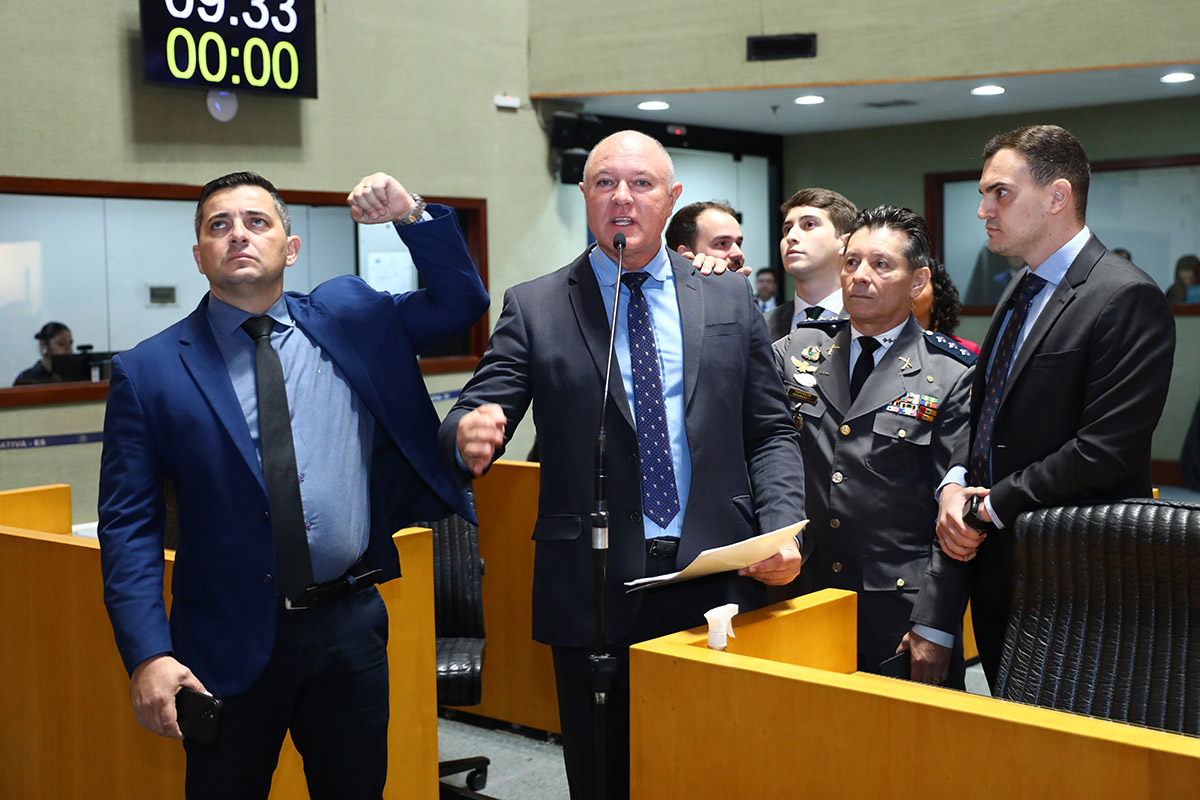 Deputados estaduais de direita no ES