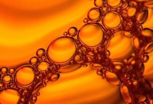 Ybera Paris destaca a ação da mirra em cosméticos