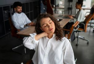 Janeiro Branco alerta sobre saúde mental e emocional