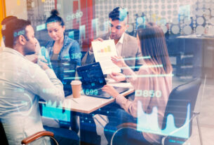 Uso da tecnologia deve moldar a gestão de trabalho em 2025