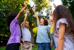 Socialização e generosidade na infância são importantes