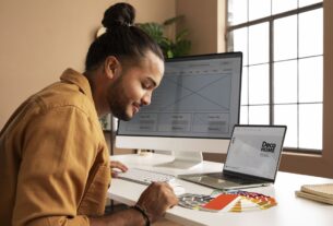 IA impulsiona a criação de sites em 2025