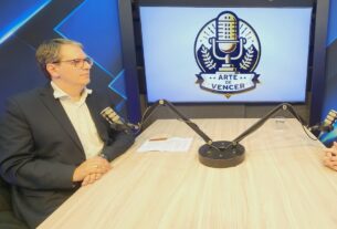 Fundador do Espaço da Audição comanda podcast Arte de Vencer