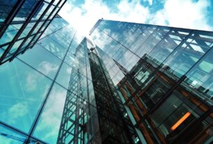 Schneider Electric anuncia UPS Galaxy VXL no Brasil