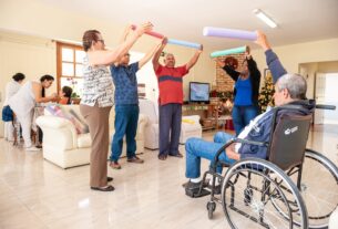 Clínicas recuperam idosos em duas semanas contra nove meses