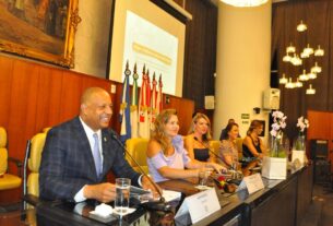 Cem mulheres empreendedoras são homenageadas na Câmara de SP