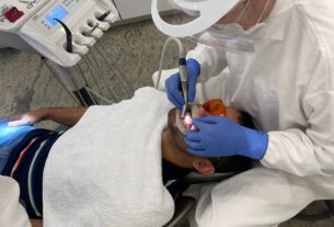 Facetas e coroas de porcelana revitalizam a estética dental