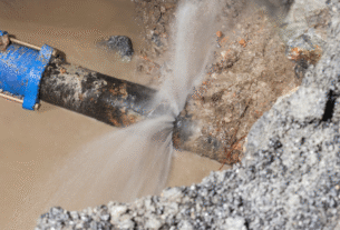 Brasil perde 37,78% da água tratada antes de chegar às casas