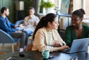 Empresas valorizam habilidades comportamentais no currículo