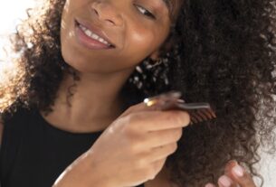 Skala e Lola se unem para formar grupo beleza no Brasil