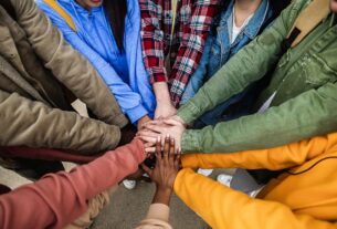 Rede de clínicas doa 500 consultas em ação solidária