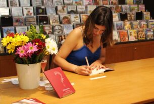 Nova coletânea explora afetos, deslocamentos e incertezas