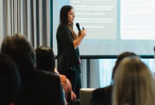 Black Friday se aproxima e especialista alerta para golpes