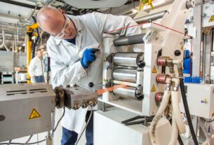 Chem-Trend lança Ultra Purge™ 3627 para limpeza em extrusora de cast film