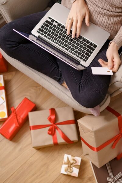 Campanhas de fim de ano impulsionam vendas no varejo online