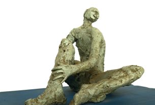 Exposição em homenagem a Bassano Vaccarinni é aberta em Ribeirão Preto