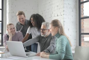 IA impulsiona o planejamento B2B no início do ano