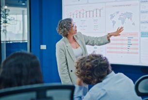 Longevidade expõe custos da permanência feminina no topo