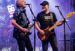 Arnaldo Brandão revisita 70 anos de rock brasileiro