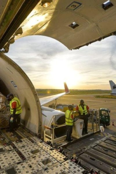 Logística ultraexpressa reduz custos e garante produção