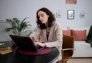 Corpora lança integração com Receita Saúde para psicólogos