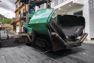 Pavimentação avança no Parque das Laranjeiras e melhora infraestrutura urbana